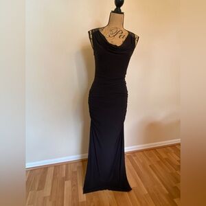 VENUS Elegant Black Rouched Maxi Dress